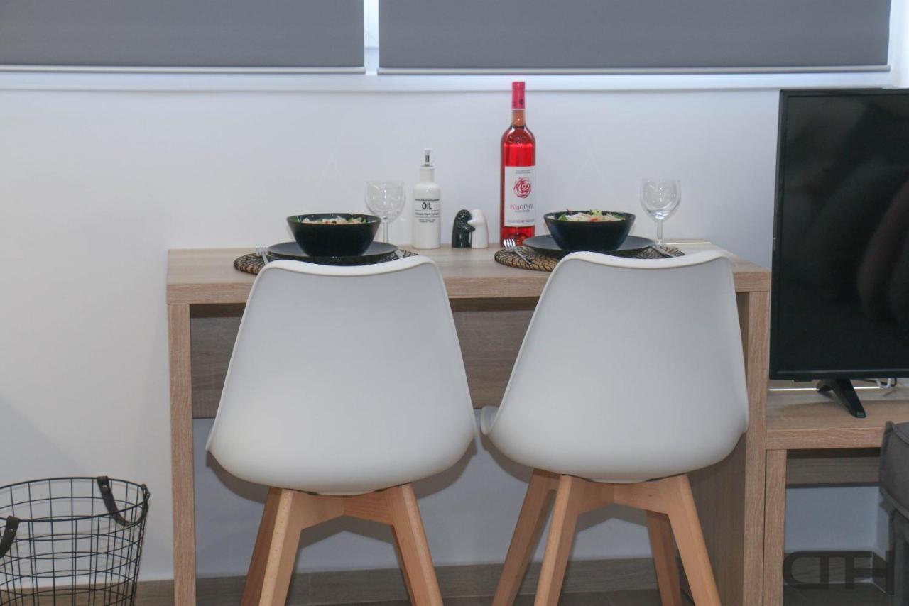 Apartment New Deluxe 4 Downtown Thessaloniki- Fully Equiped
