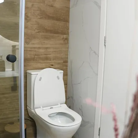 New deluxe studio 4 downtown Thessaloniki- Fully equiped Esterno foto
